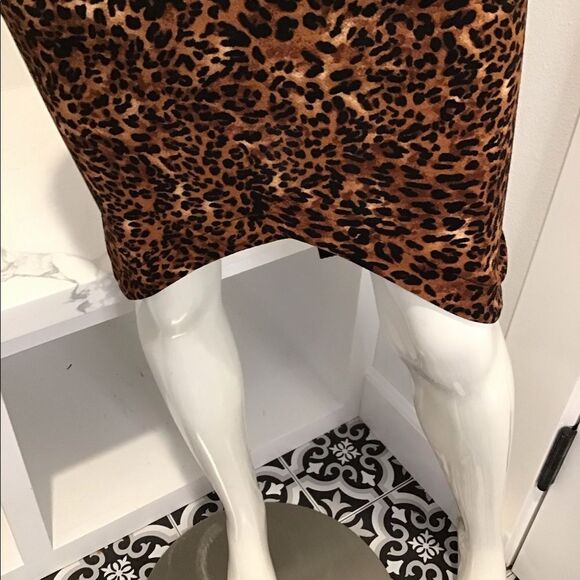 ASTR leopard dress - Picture 2 of 4